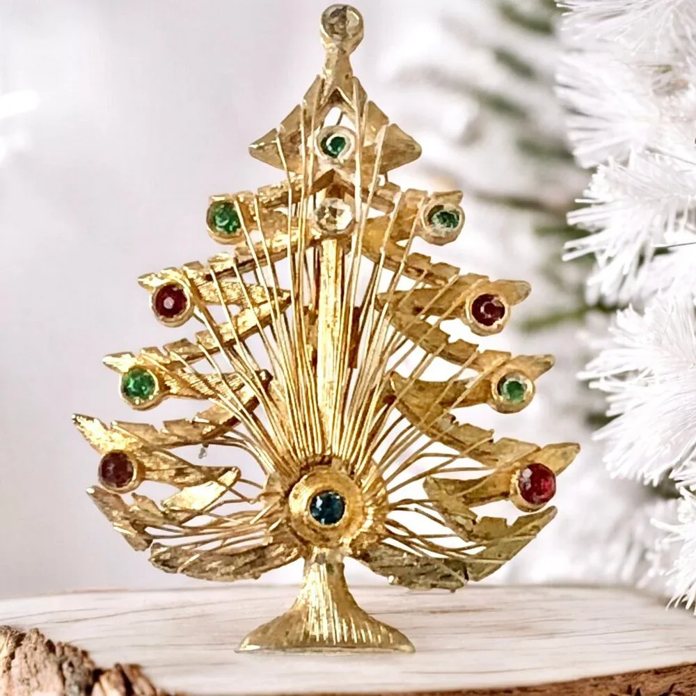 Vintage LJM Christmas Tree Pin Brooch Rhinestones Wire Harp Design Signed FLAWS
